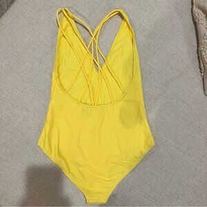 Yellow Exposed Criss Cross Back One Piece Swimsuit Size 6 NWOT